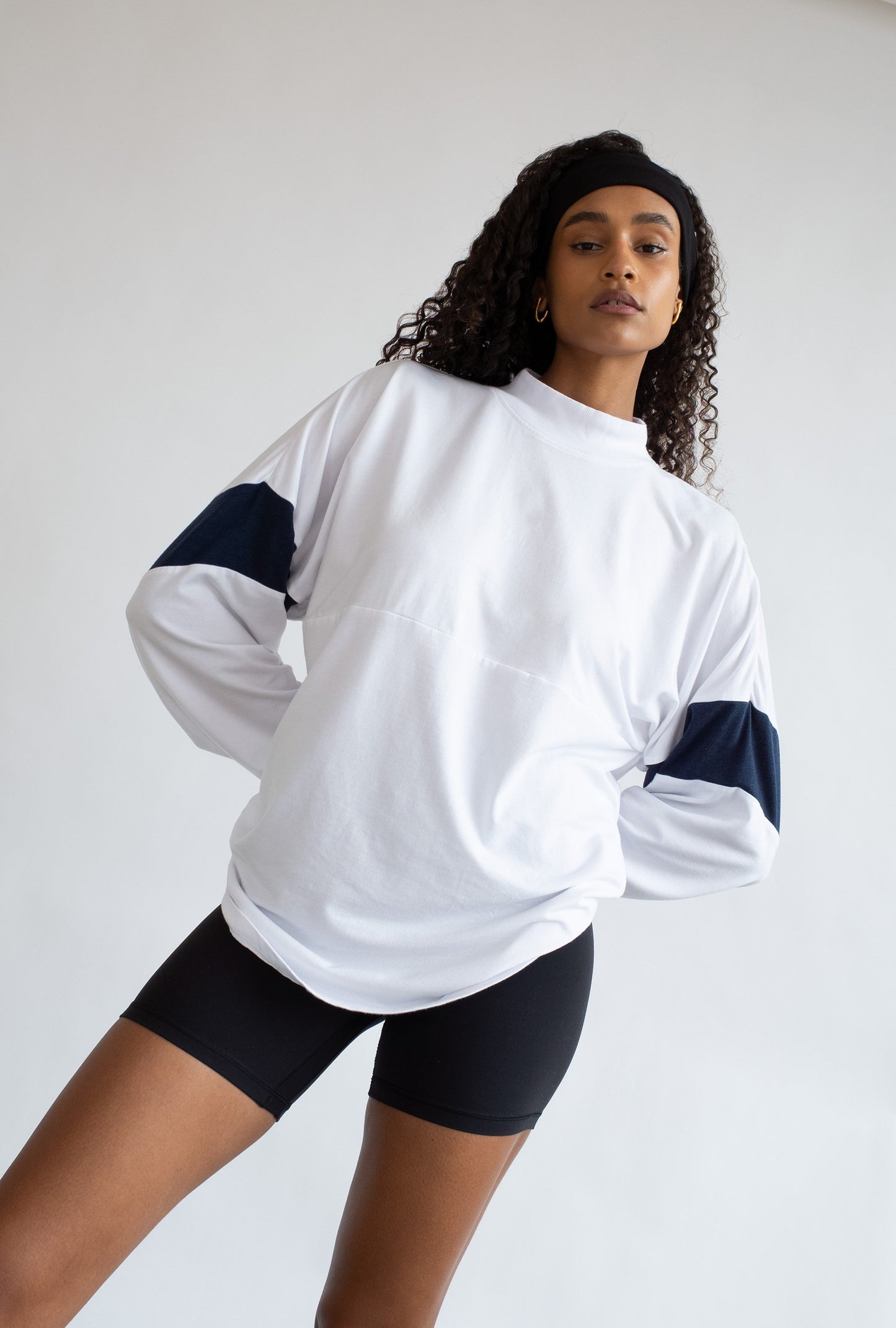 long sleeve active top
